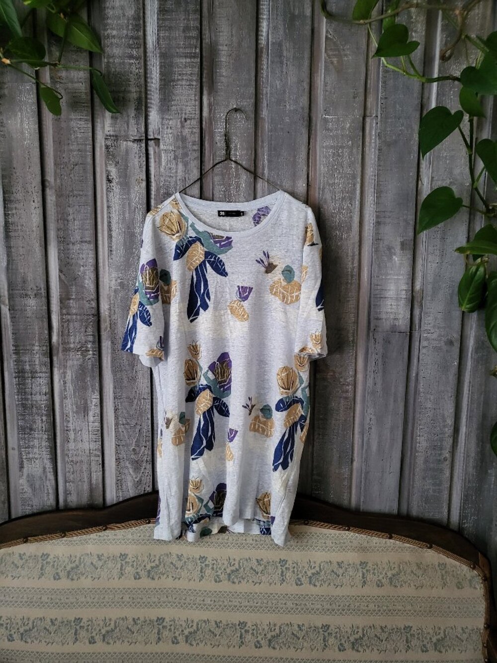Le 31 par Simons Men Floral 100% Linen Crewneck T-Shirt M Grey